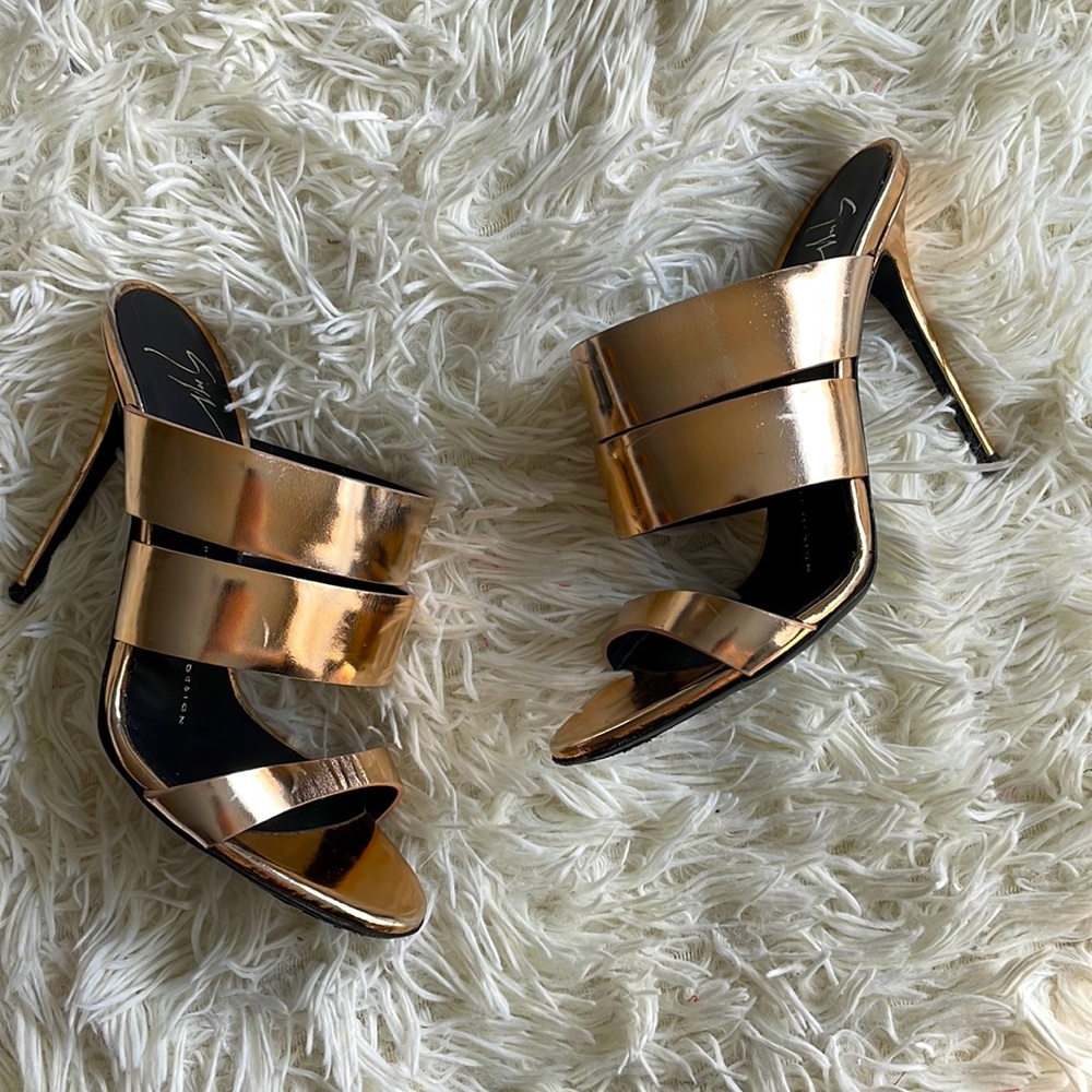 Giuseppe Zanotti heeled sandals size 36/6